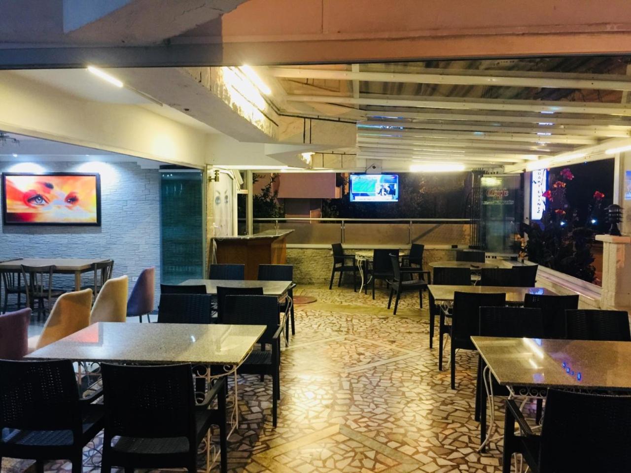 Lara Kapris Otel Antalya
